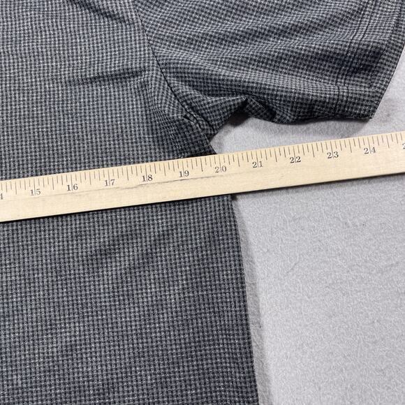 Travis Mathew Polo Shirt Mens Medium Gray Performance Golf Stretch Lightweight‎ - Picture 5 of 9